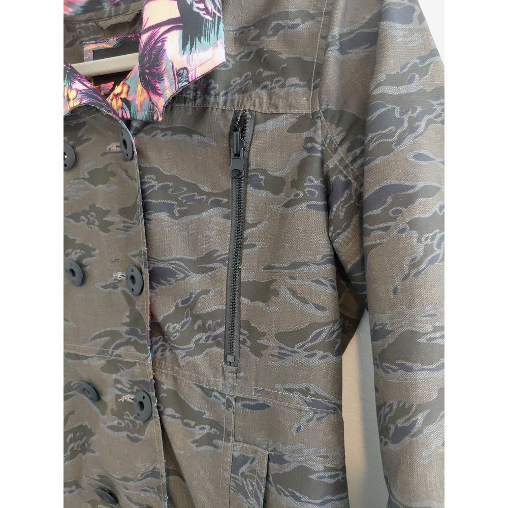 VTG Hurley Double Breasted Women LARGE Hood Camo VIVID Hawaiian Pink Y2K Skater - Picture 4 of 16